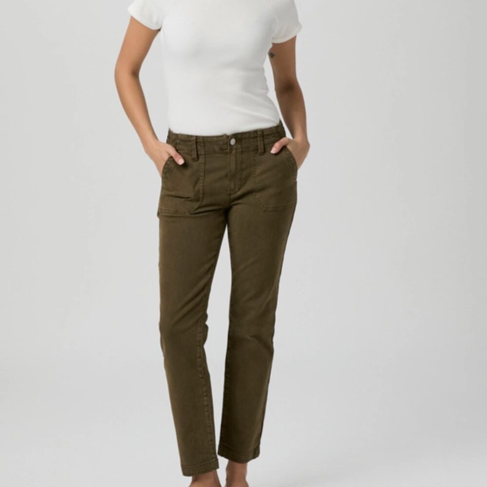 PAIGE Mayslie Straight Ankle Pant in olive meadow features utility patch pockets
